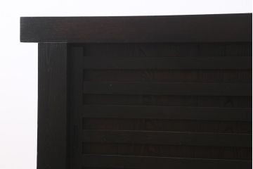 アンティーク家具　前面欅(ケヤキ)材　重厚な佇まいの大型帳場箪笥(水屋箪笥、サイドボード、テレビ台、テレビボード)(R-040298)