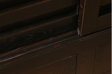 アンティーク家具　前面欅(ケヤキ)材　重厚な佇まいの大型帳場箪笥(水屋箪笥、サイドボード、テレビ台、テレビボード)(R-040298)