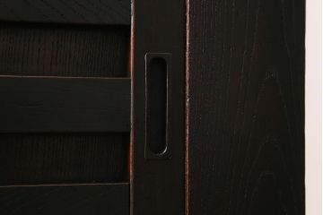 アンティーク家具　前面欅(ケヤキ)材　重厚な佇まいの大型帳場箪笥(水屋箪笥、サイドボード、テレビ台、テレビボード)(R-040298)