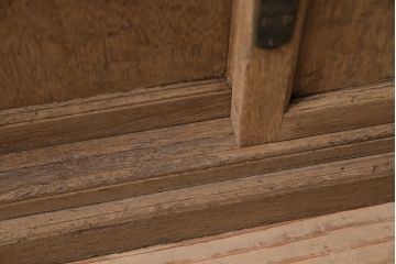 アンティーク家具　昭和初期　ストリップド(剥離)　ナラ材　象嵌入り　和と洋どちらのお部屋にも合うライティングビューロー(簿記机、在宅ワーク、在宅用ワークデスク)(R-040307)