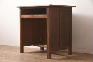 レトロ家具　昭和中期　懐かしさ感じる教卓(カウンター、平机)(R-040312)