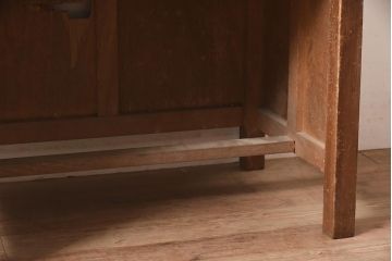 レトロ家具　昭和中期　懐かしさ感じる教卓(カウンター、平机)(R-040312)