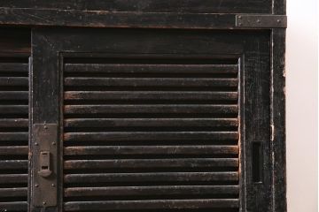 アンティーク家具　明治期　一本物　ヒノキ材　凝ったつくりが魅力的な上手物の帳場箪笥(チェスト、引き出し)(R-040314)