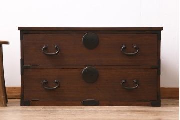 アンティーク家具　明治大正期　古箪笥リメイク　天板ヒノキ材　フラップダウン扉のコーナーテレビ台(テレビボード、リビングボード)(R-040318)