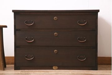 アンティーク家具　昭和初期　天板リメイク　上品な佇まいのローチェスト(テレビ台、テレビボード、収納棚)(R-040321)