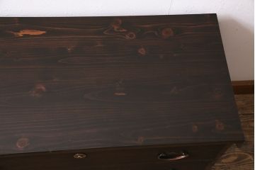 アンティーク家具　昭和初期　天板リメイク　上品な佇まいのローチェスト(テレビ台、テレビボード、収納棚)(R-040321)
