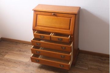 中古　横浜クラシック家具　ダニエル(Daniel)　アーリーアメリカン　気品漂うライティングビューロー(ワークデスク、机、在宅ワーク、在宅用チェスト)(R-040333)