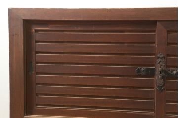 アンティーク家具　明治大正期　ヒノキ材　存在感抜群!横桟が目を惹く重ね水屋箪笥(収納棚、戸棚)(R-040380)