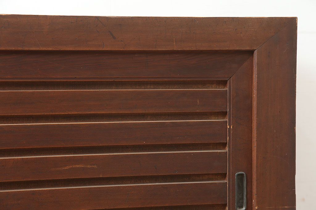 アンティーク家具　明治大正期　ヒノキ材　存在感抜群!横桟が目を惹く重ね水屋箪笥(収納棚、戸棚)(R-040380)