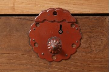 アンティーク家具　明治大正期　ヒノキ材　存在感抜群!横桟が目を惹く重ね水屋箪笥(収納棚、戸棚)(R-040380)