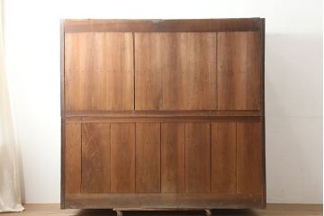 アンティーク家具　明治大正期　ヒノキ材　存在感抜群!横桟が目を惹く重ね水屋箪笥(収納棚、戸棚)(R-040380)