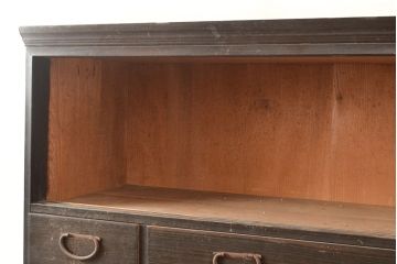 アンティーク家具　栓材　透かし入り　シックな雰囲気漂う組み立てタンス・重ね(収納棚、キャビネット、チェスト)(R-040381)