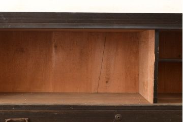 アンティーク家具　栓材　透かし入り　シックな雰囲気漂う組み立てタンス・重ね(収納棚、キャビネット、チェスト)(R-040381)