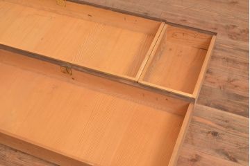 アンティーク家具　栓材　透かし入り　シックな雰囲気漂う組み立てタンス・重ね(収納棚、キャビネット、チェスト)(R-040381)