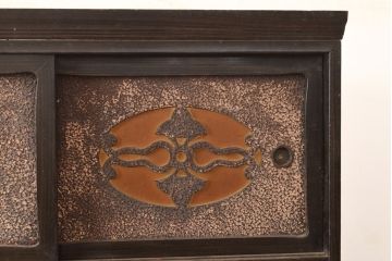 アンティーク家具　栓材　透かし入り　シックな雰囲気漂う組み立てタンス・重ね(収納棚、キャビネット、チェスト)(R-040381)