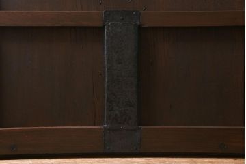 アンティーク建具　明治大正期　総ケヤキ材一枚板　珍しい小振りサイズの蔵戸(建具、引き戸、玄関戸)(R-040390)