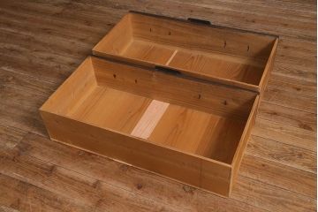 アンティーク家具　和製アンティーク　鉄脚リメイク　大きな蛭手が目を引く箪笥ローボード(衣装箪笥、チェスト、引き出し、リビングボード)(R-040393)