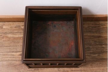 アンティーク雑貨　昭和中期　工芸品　京都産　桑材　格子が目を惹く角火鉢(木製火鉢、箱火鉢)(R-040395)