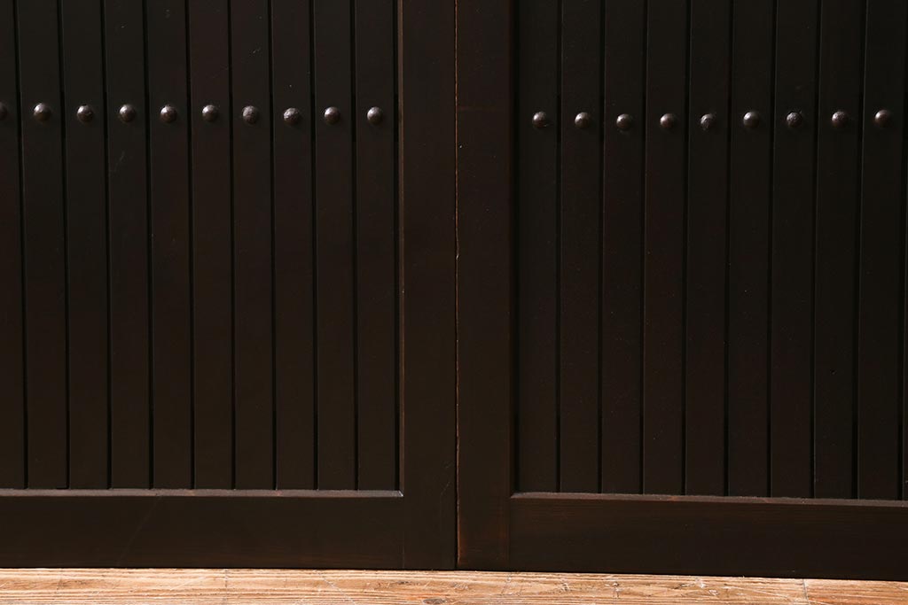 アンティーク建具　明治大正期　シックな雰囲気漂う平格子戸2枚セット　(R-040397)