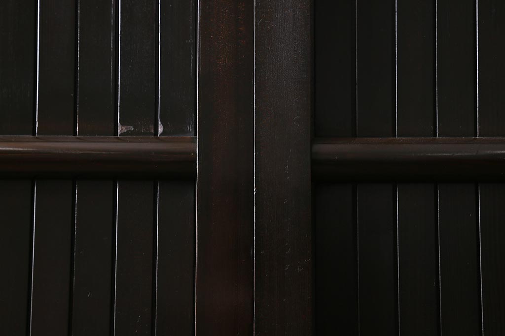 アンティーク建具　明治大正期　シックな雰囲気漂う平格子戸2枚セット　(R-040397)