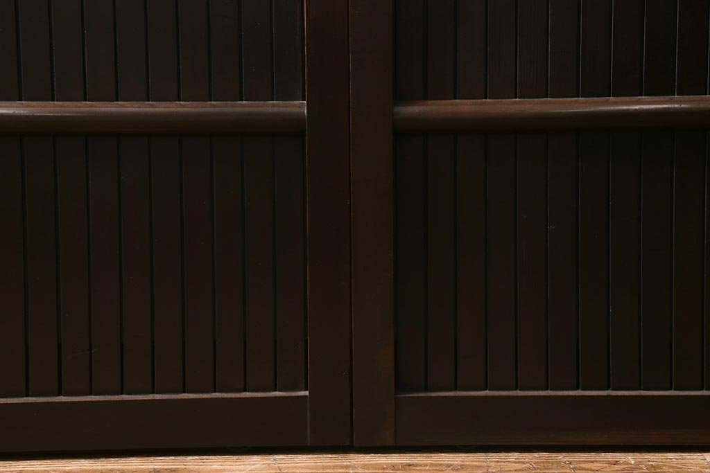 アンティーク建具　明治大正期　シックな雰囲気漂う平格子戸2枚セット　(R-040397)