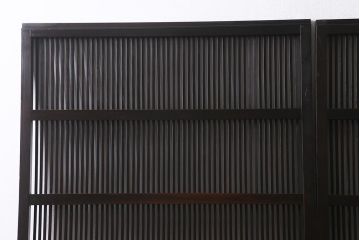 アンティーク建具　大正昭和期　光をやさしく取り込む格子戸2枚セット(建具、引き戸、玄関戸)(R-040398)