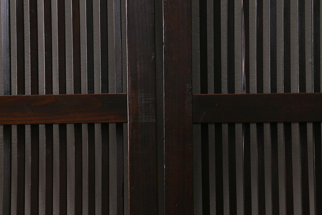 アンティーク建具　大正昭和期　光をやさしく取り込む格子戸2枚セット(建具、引き戸、玄関戸)(R-040398)