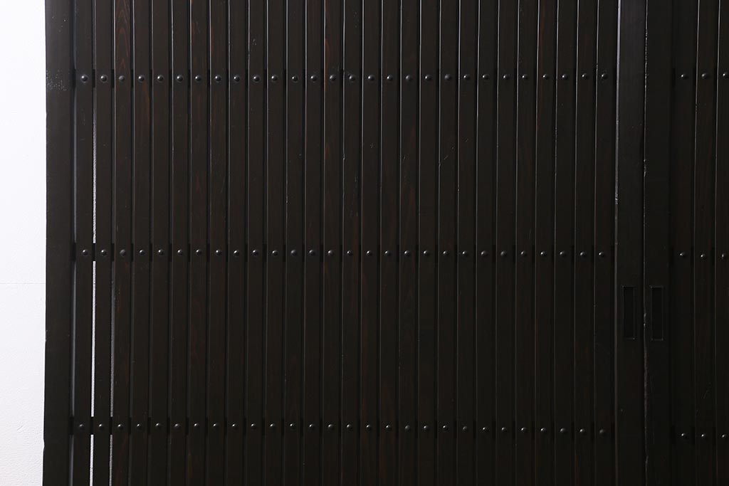 アンティーク建具　明治大正期　モダンな雰囲気漂う平格子戸2枚セット　(R-040399)