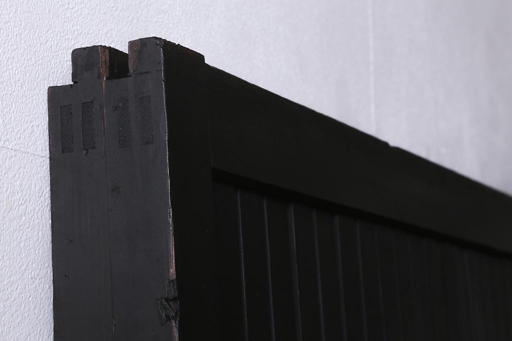 アンティーク建具　明治大正期　モダンな雰囲気漂う平格子戸2枚セット　(R-040399)