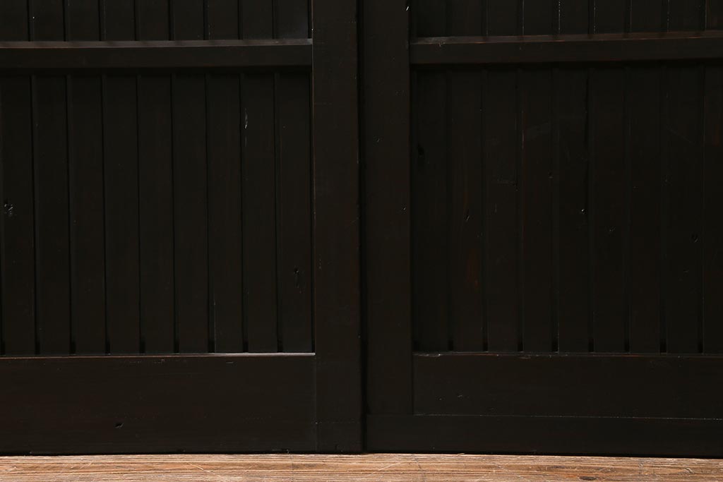 アンティーク建具　明治大正期　モダンな雰囲気漂う平格子戸2枚セット　(R-040399)