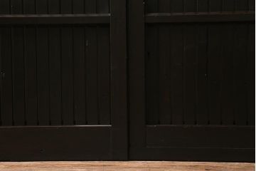 アンティーク建具　明治大正期　モダンな雰囲気漂う平格子戸2枚セット　(R-040399)