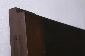 アンティーク建具　框ヒノキ材　腰板ケヤキ材　和モダンな印象のガラス入り格子蔵戸(建具、引き戸、玄関戸)(R-040401)