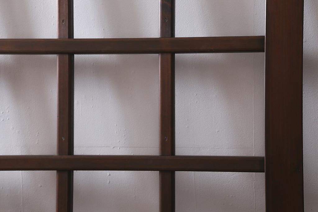 アンティーク建具　框ヒノキ材　腰板ケヤキ材　和モダンな印象のガラス入り格子蔵戸(建具、引き戸、玄関戸)(R-040401)