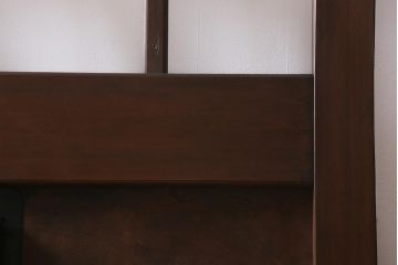 アンティーク建具　框ヒノキ材　腰板ケヤキ材　和モダンな印象のガラス入り格子蔵戸(建具、引き戸、玄関戸)(R-040401)