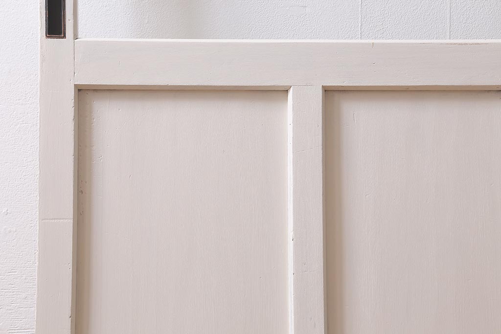 アンティーク建具　昭和中期　優しい雰囲気のホワイトペイントが魅力のガラス戸1枚(引き戸)(R-040402)