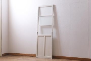 アンティーク建具　昭和中期　優しい雰囲気のホワイトペイントが魅力のガラス戸1枚(引き戸)(R-040402)