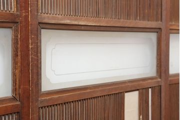 アンティーク建具　昭和初期　腰板ケヤキ材・玉杢　裏障子付き　繊細な桟が美しい格子戸3枚セット(ガラス帯戸、建具、引き戸)