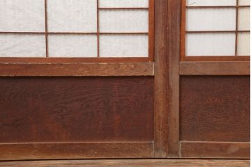 アンティーク建具　昭和初期　腰板ケヤキ材・玉杢　裏障子付き　繊細な桟が美しい格子戸3枚セット(ガラス帯戸、建具、引き戸)