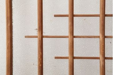 アンティーク建具　昭和中期　ダイヤガラス　交互に配置された意匠がおしゃれなガラス戸2枚セット(建具、引き戸)(R-040405)
