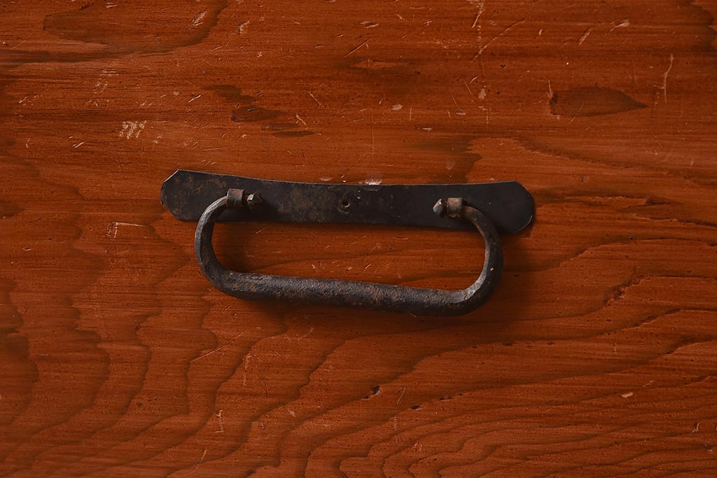 アンティーク家具　和製アンティーク　昭和初期　赤みを帯びた木色が温かみのある衣装箪笥(引き出し、チェスト)(R-040410)