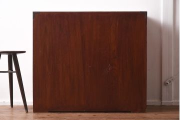 アンティーク家具　和製アンティーク　昭和初期　赤みを帯びた木色が温かみのある衣装箪笥(引き出し、チェスト)(R-040410)