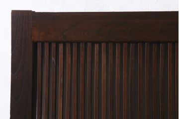 アンティーク建具　和製アンティーク　明治期　総ケヤキ材　巾着金具　風格漂う小振りな蔵戸(引き戸、建具、格子蔵戸、玄関戸)(R-040415)