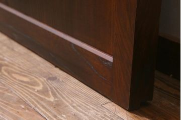 アンティーク建具　和製アンティーク　明治期　総ケヤキ材　巾着金具　風格漂う小振りな蔵戸(引き戸、建具、格子蔵戸、玄関戸)(R-040415)