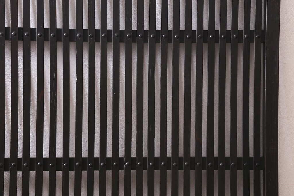 アンティーク建具　和製アンティーク　大正期　シックな佇まいが魅力的な格子戸1枚(引き戸、建具)(R-040416)