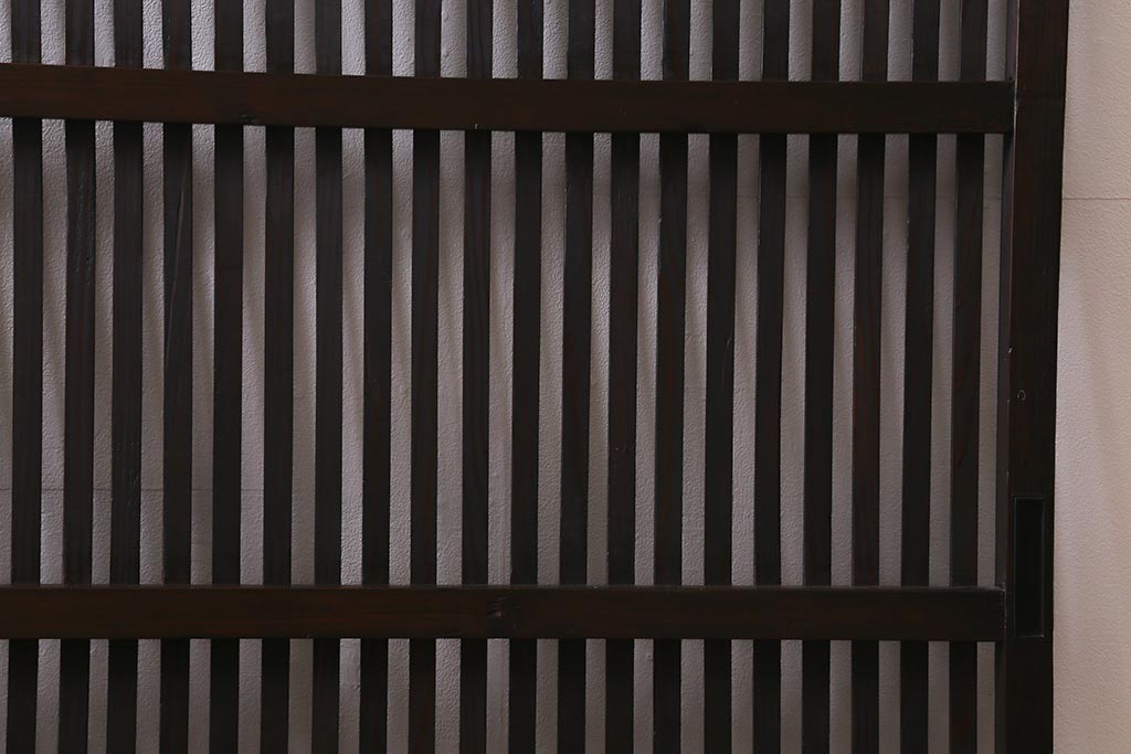 アンティーク建具　和製アンティーク　大正期　シックな佇まいが魅力的な格子戸1枚(引き戸、建具)(R-040416)