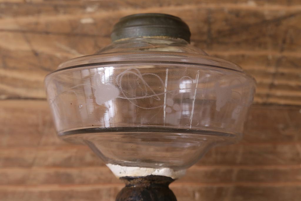 アンティーク雑貨　明治大正　グラビュール(グラヴュール)　金魚鉢型　チューリップ型　赤縁　フリルガラスのオイルランプ(洋燈、座敷ランプ)(R-040419)