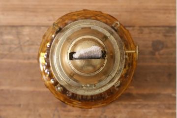 ヴィンテージ雑貨　アメリカビンテージ　未使用品　デッドストック　黒色のアルミシェードが格好いいオイルランプ(吊り下げランプ)(R-040420)