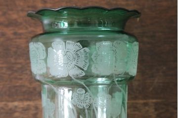 ヴィンテージ雑貨　フランスビンテージ　巻芯10番　グリーンのガラスが素敵なヴィクトリアンオイルランプ(灯油ランプ、台ランプ)(R-040421)