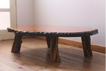 ビンテージ家具　特大　極厚天板　カリン材(花梨材)　貴重な鳥眼杢の木肌が魅力的な座卓(定価約180万円)(ローテーブル)(R-040461)