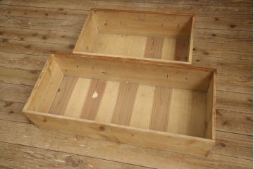 アンティーク家具　明治期　観音開き戸 十字金具の和箪笥(ローボード、時代箪笥)(R-040462)
